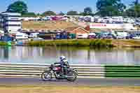 Vintage-motorcycle-club;eventdigitalimages;mallory-park;mallory-park-trackday-photographs;no-limits-trackdays;peter-wileman-photography;trackday-digital-images;trackday-photos;vmcc-festival-1000-bikes-photographs